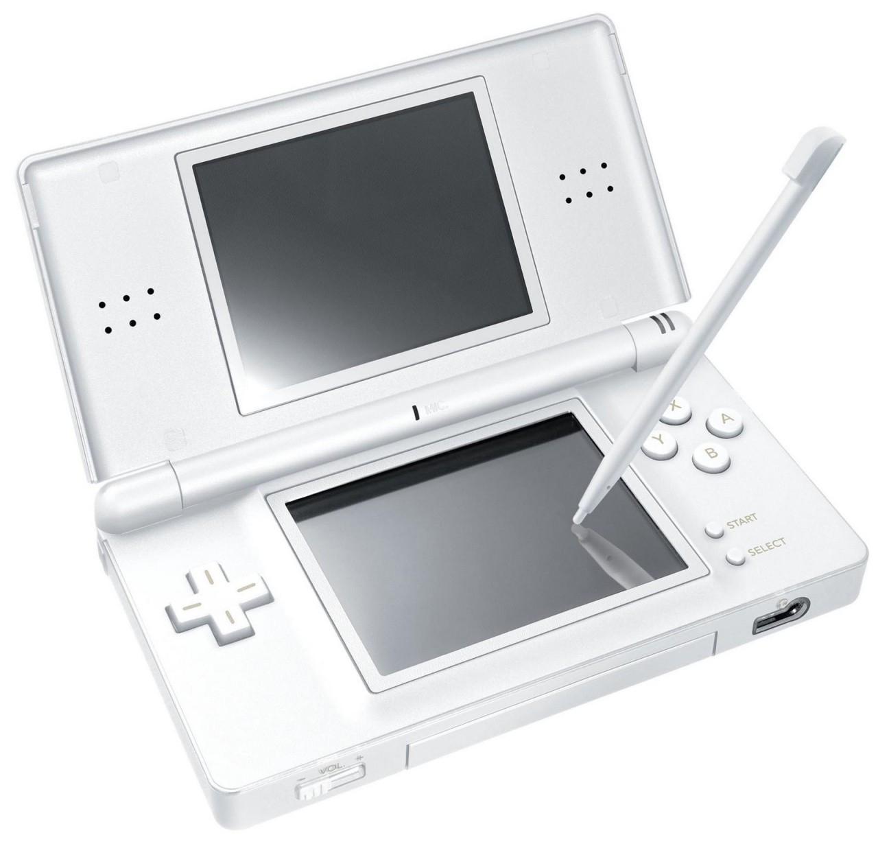 White Nintendo DS Lite